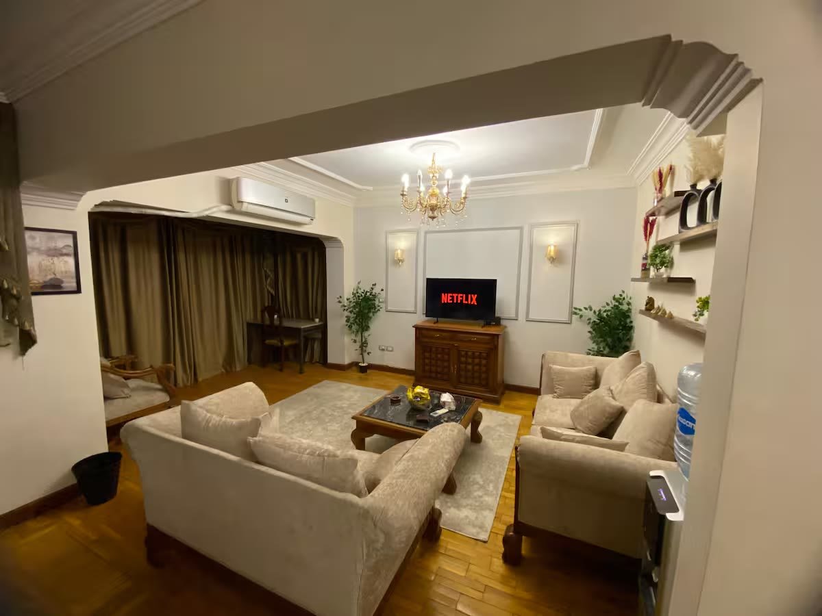 Salon meublé de l appartement Mego au Caire